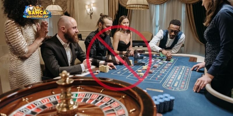 Bạn cần biết cách phân biệt thật giả 789Club để tránh lừa đảo